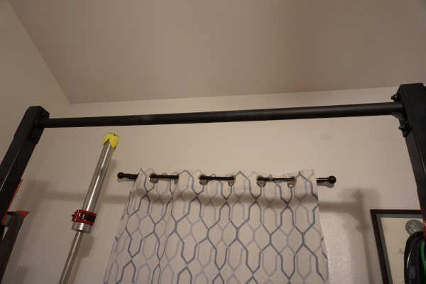 A pullup bar